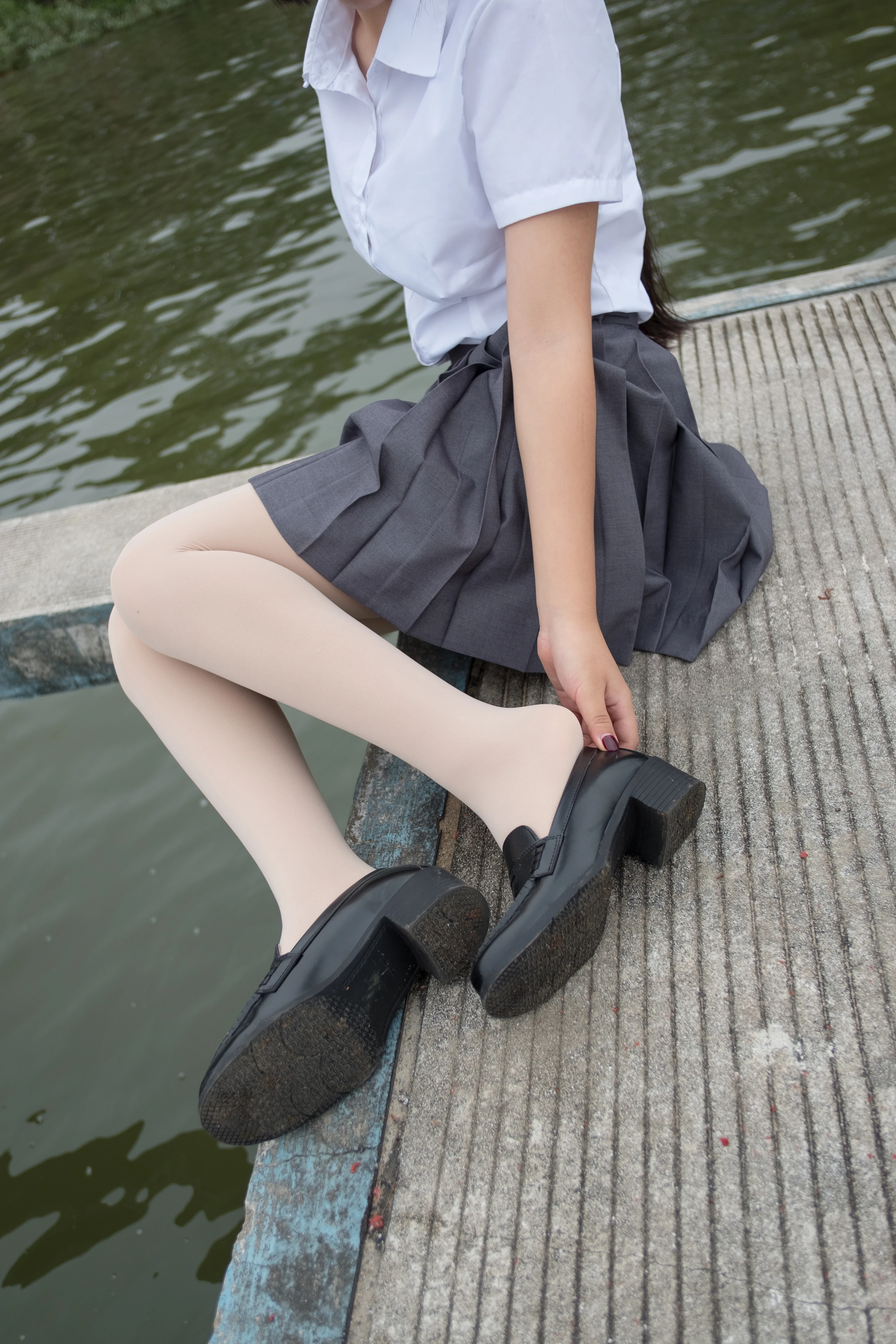 森萝财团 BETA-005 [75P]插图4
